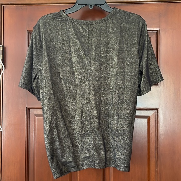Lululemon gold shimmer knot front tee Size 8 - Picture 3 of 4